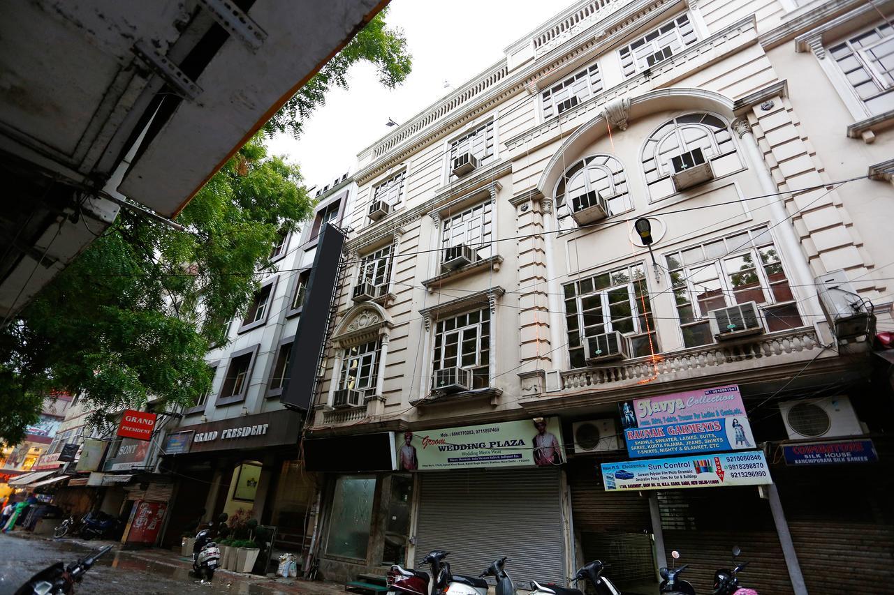 Oyo 5401 Hotel Mid Town Nueva Delhi Exterior foto