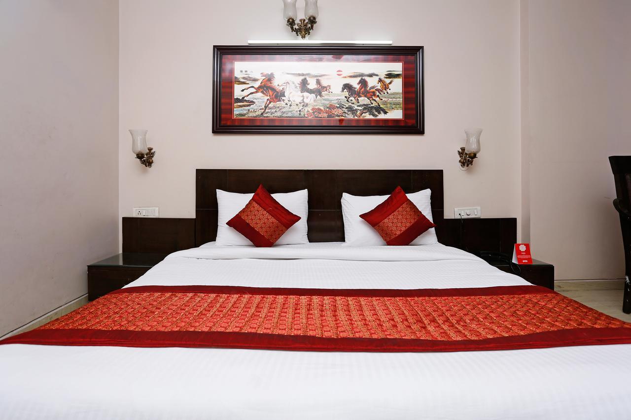 Oyo 5401 Hotel Mid Town Nueva Delhi Exterior foto